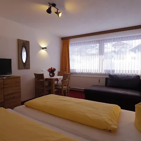Haus Gariella Apartment *